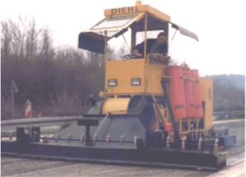 Strassentrockner mit 4,5m Arbeitsbreite